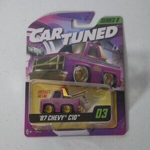 2025 Car Tuned Series 8 - Tow-Riders ‘87 Chevy C10 #03 Purple/Gold